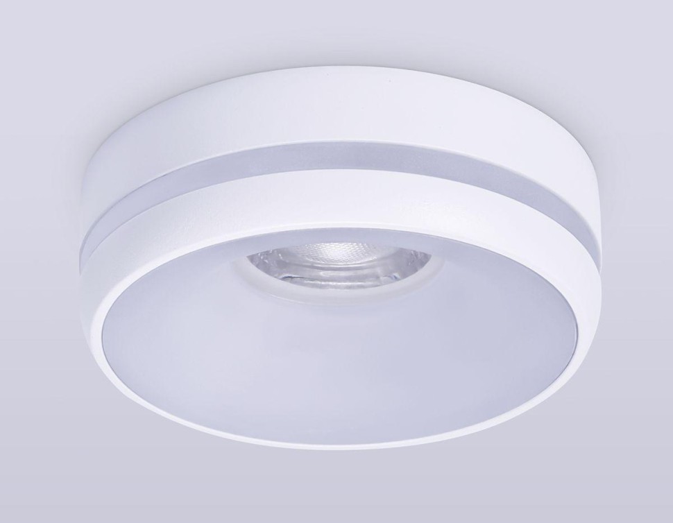 Встраиваемый светильник Ambrella light Techno Spot Acrylic Frost TN3333